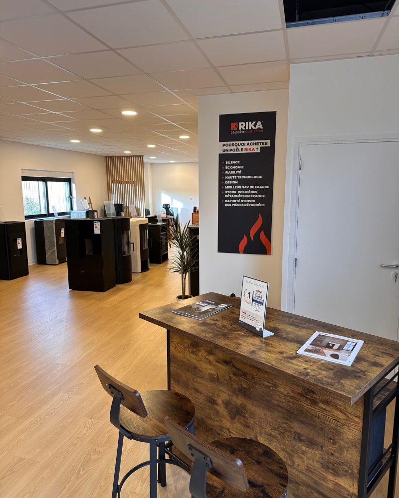 Photo espace intérieur showroom rika 91